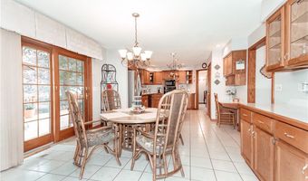 1410 Stowe Rd, Ashtabula, OH 44004