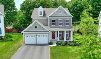 33 S Crossing Way, Bethel, CT 06801
