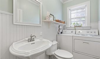 1625 3rd Ave, Anoka, MN 55303