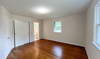 10001 WOODHILL Rd, Bethesda, MD 20817