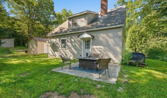 1235 Weeks Mills Rd, Augusta, ME 04330