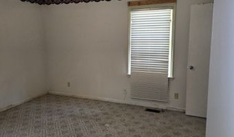 101 Skyline Dr, Barnesville, GA 30204