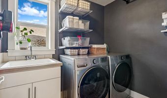 8168 SW 174TH Ter, Beaverton, OR 97007