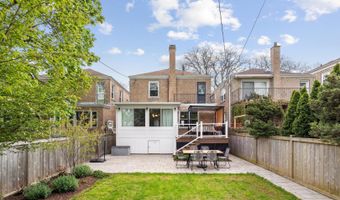 5232 N Virginia Ave, Chicago, IL 60625