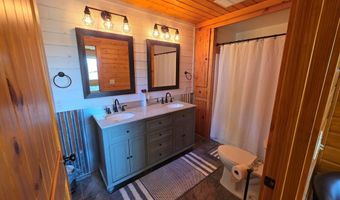 4450 Golden Eagle Dr, Ashton, ID 83420