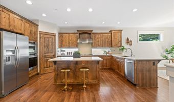 9120 SW 166TH Ter, Beaverton, OR 97007