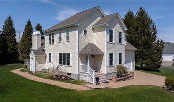 25 Southern View Dr, Narragansett, RI 02882