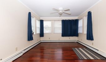 12 Jase Ct, Albany, NY 12208