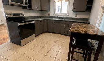 412 Rockingham Ave, Alma, MI 48801
