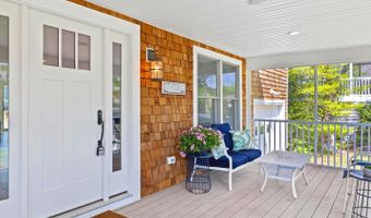 327 OAKWOOD St, Bethany Beach, DE 19930