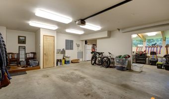3414 Illiamna Ave, Anchorage, AK 99517