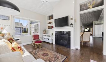 55 Morningside Dr, North Kingstown, RI 02852