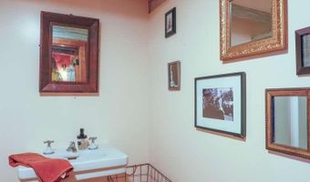 1312 Macintosh Hill Rd, Bethel, VT 05060