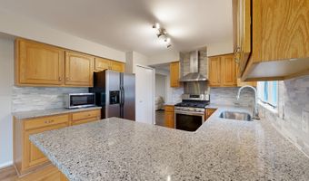 3129 Fawnmeadow Ct, Ann Arbor, MI 48105