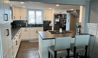 21 Groveway 21, Clinton, CT 06413