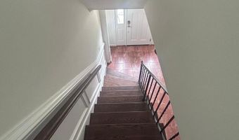 3653 38TH St N, Arlington, VA 22207