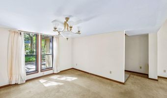 1875 LIVE OAK Ln, Atlantic Beach, FL 32233