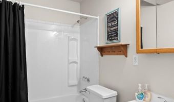 514 S Wheatfield Ln, Ammon, ID 83406