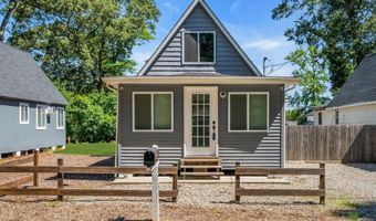 375 E BARNEGAT Ave, Bayville, NJ 08721