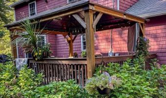 2 Country View Dr, Coventry, RI 02816