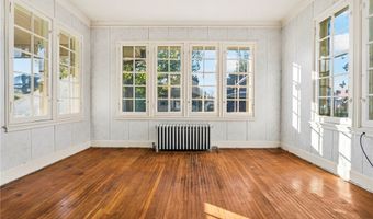 390 E College St, Alliance, OH 44601