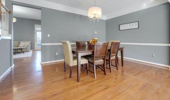 41863 CINNABAR Sq, Aldie, VA 20105