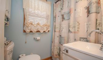 1133 Prairie St, Adel, IA 50003