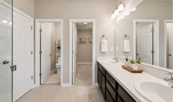 1136 E 10TH St, Apopka, FL 32703