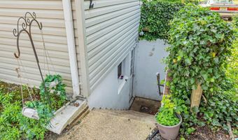 236 Longboat Ave, Beachwood, NJ 08722