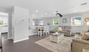 210 Coolidge Ave, Absecon, NJ 08201