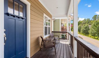 18 Greenwood Fields Dr, Asheville, NC 28804