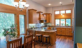 1804 Wildflower Ln NE, Alexandria, MN 56308