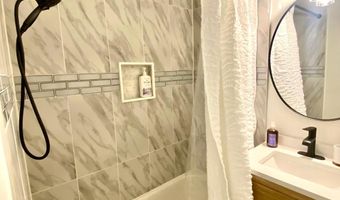 7439 Little River Tnpk LITTLE RIVER TNPK Tpke T-2, Annandale, VA 22003