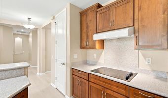 8 Moana Ave, Kihei, HI 96753