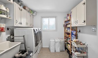 157 EDGEWOOD Dr, Ambler, PA 19002