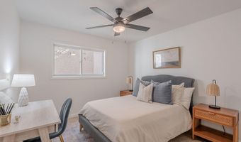 2724 W COLT Rd, Chandler, AZ 85224