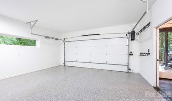 190 Rumbough Pl, Asheville, NC 28806