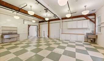 136 11 Main St. & Indian Wells Hwy, Amagansett, NY 11930