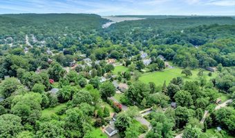 185 Monmouth Ave, Atlantic Highlands, NJ 07716