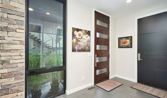 243 Overwood Rd, Akron, OH 44313