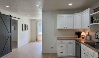 156 S Miller Ave, Albany, IN 47320