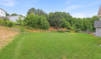 540 Highland Pointe Dr, Alto, GA 30510