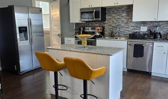 922 Summit Ave, Cincinnati, OH 45204