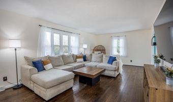 560 Edisto Dr, Batesburg, SC 29006