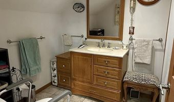 135 N Petrick St, Appleton, MN 56208