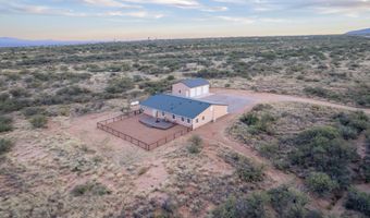 2222 W Stormy Trl, Benson, AZ 85602