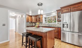 194 Paine St, Bellingham, MA 02019