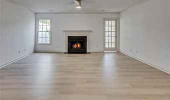 386 Sherwood Oaks Dr, Asheboro, NC 27205