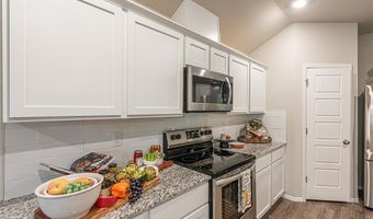 6803 SW Chestnut Hill Rd, Bentonville, AR 72713