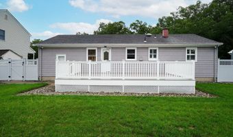 644 Berkeley Ave, Beachwood, NJ 08722